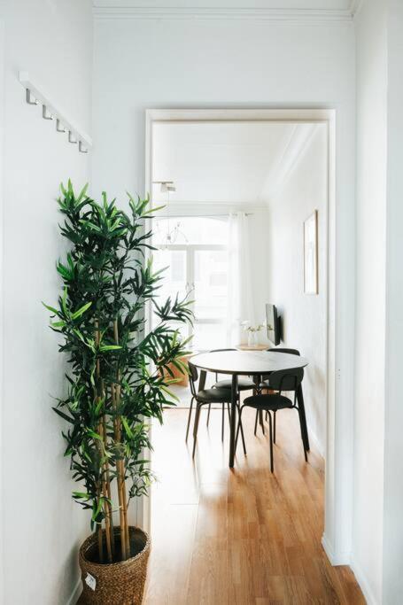 City Center Apartment Bergen Esterno foto